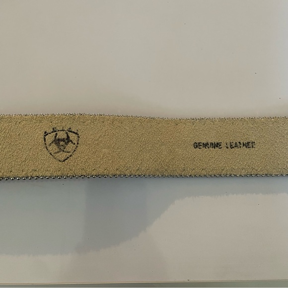 Woman’s Ariat bling belt - Picture 3 of 4